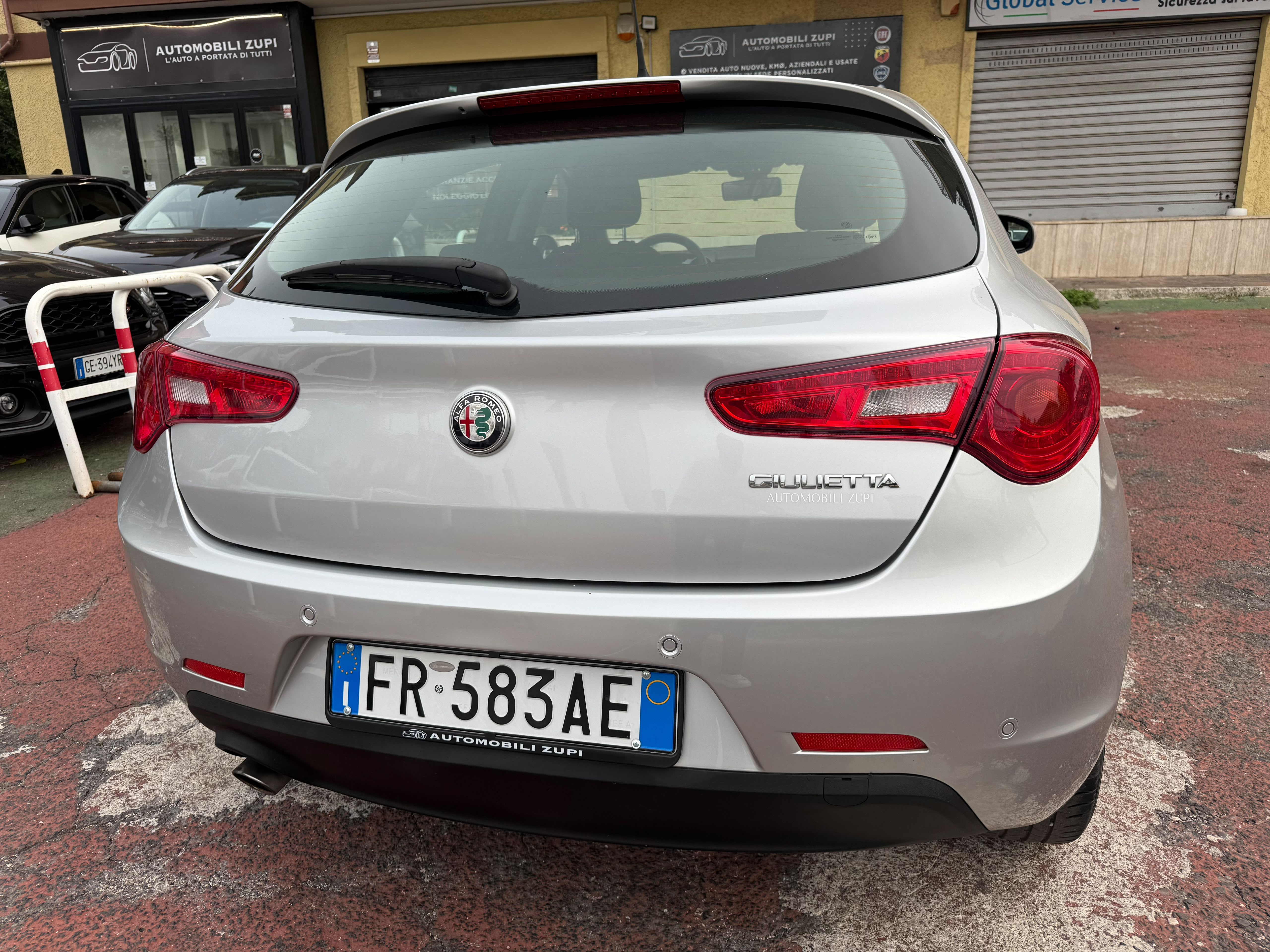 Immagine 1 - ALFA ROMEO GIULIETTA 1.6 All.Super **PRONTA CONSEGNA**
