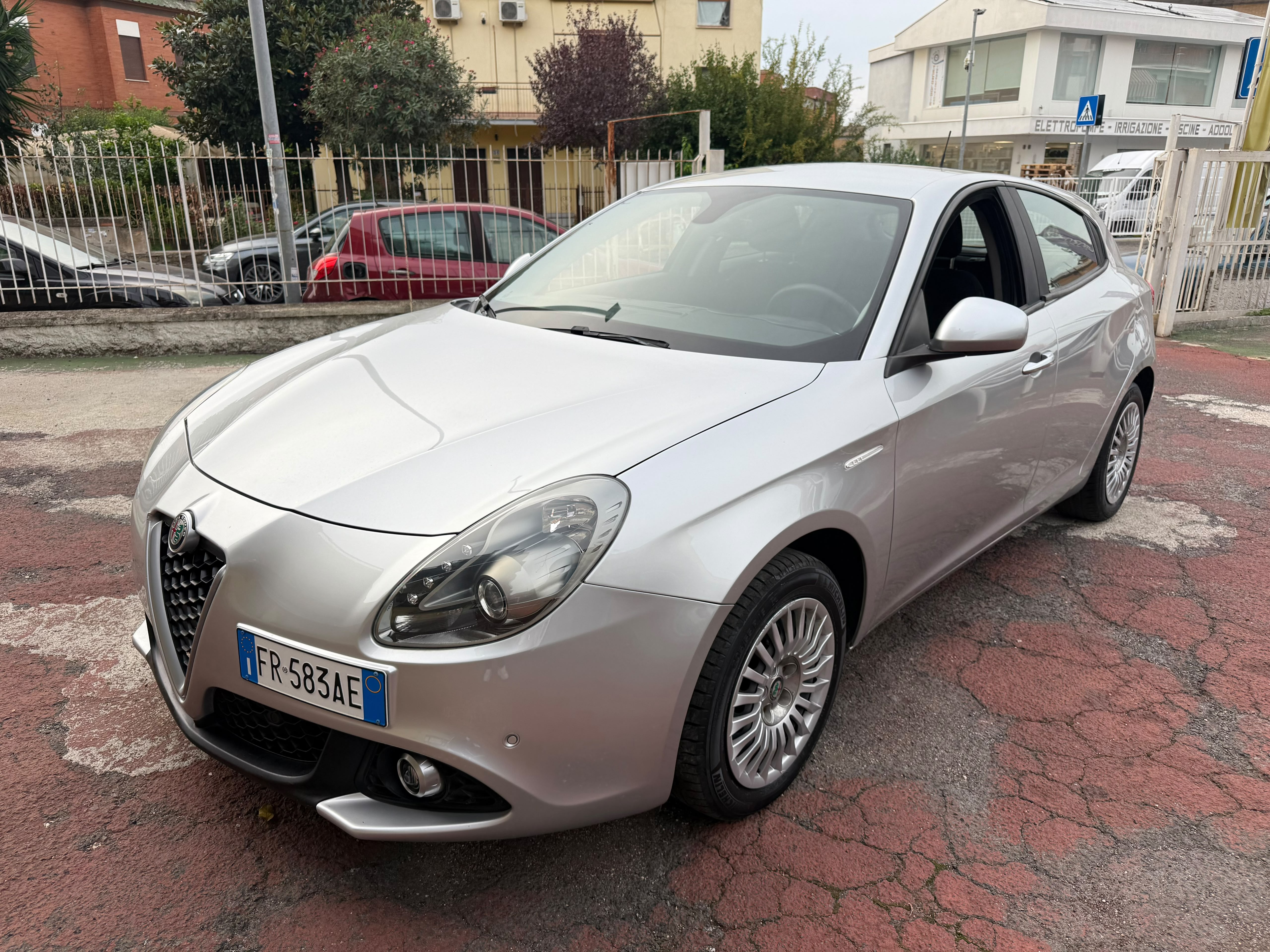 Immagine 3 - ALFA ROMEO GIULIETTA 1.6 All.Super **PRONTA CONSEGNA**