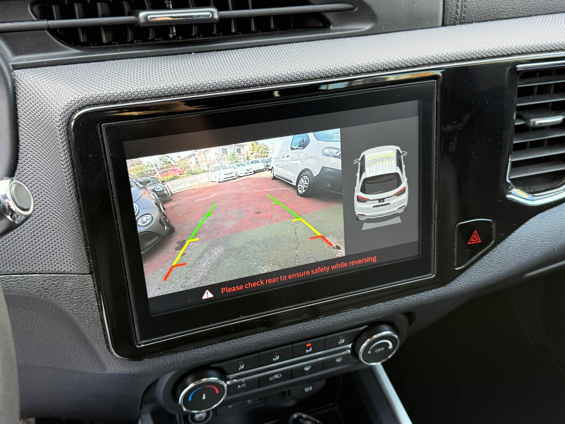 Immagine 10 - DR 4.0 117cv *TETTO PANORAMICO*