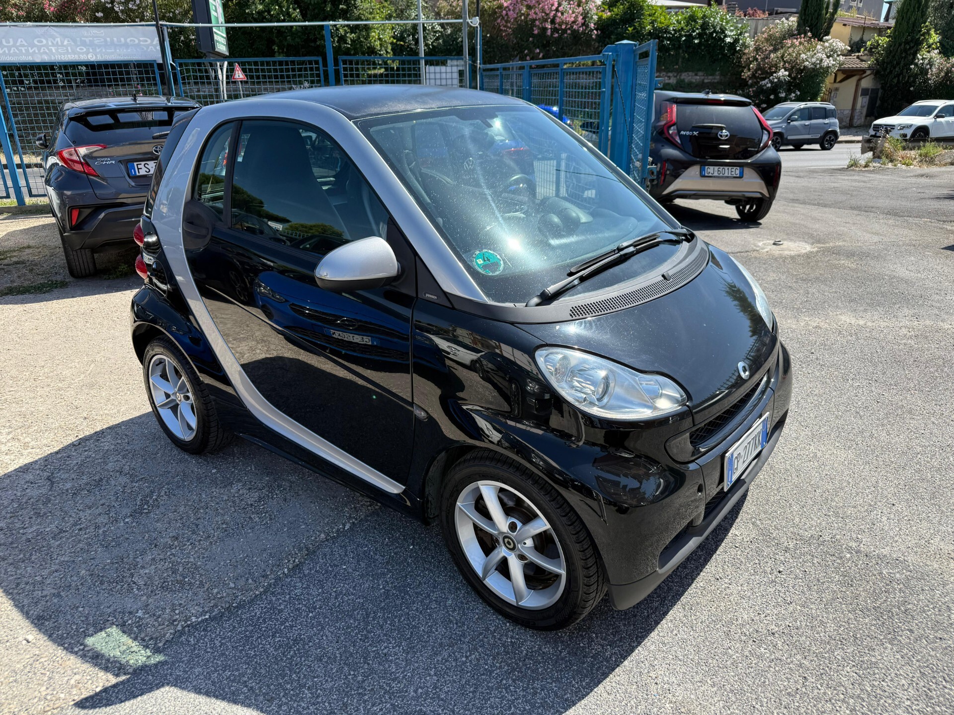 Immagine 3 - Smart ForTwo 71cv *TETTO PANORAMICO