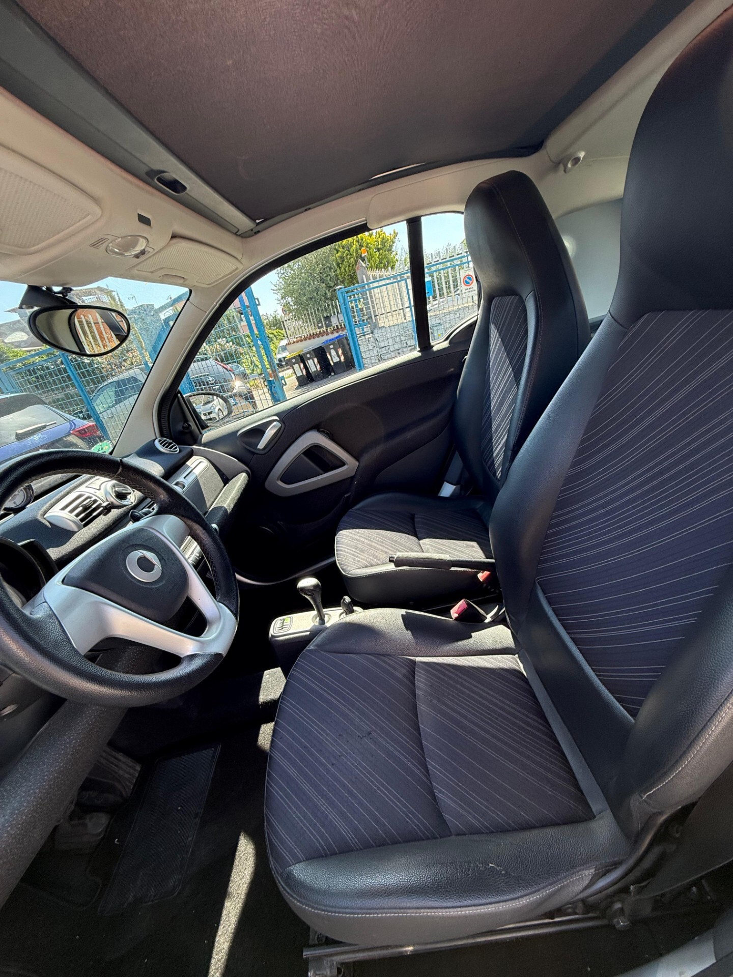 Immagine 7 - Smart ForTwo 71cv *TETTO PANORAMICO