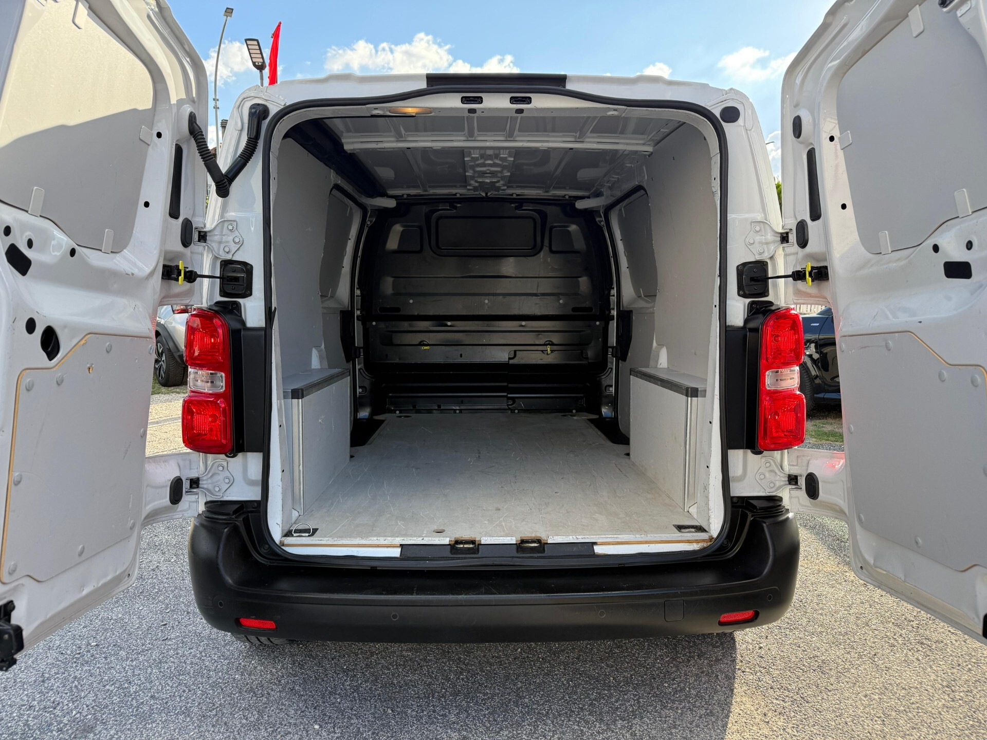 Immagine 9 - OPEL VIVARO 120cv *DOPPIA PORTA LATERALE*