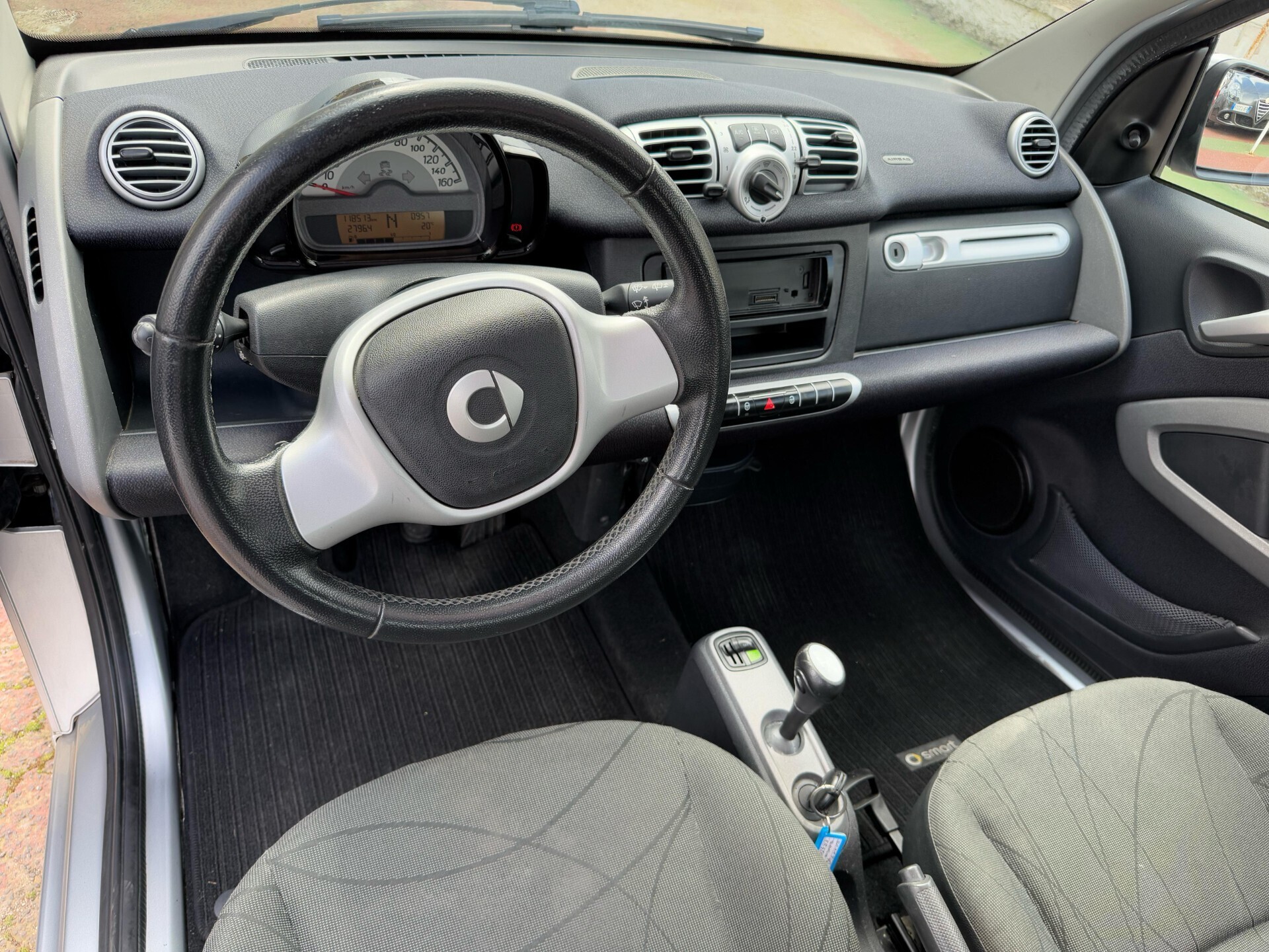 Immagine 7 - Smart ForTwo 71CV *TETTO PANORAMICO