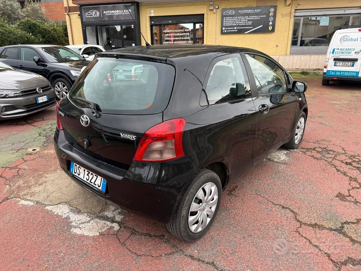 Immagine 5 - Toyota Yaris 87cv *IDEALE PER NEOPATENTATI