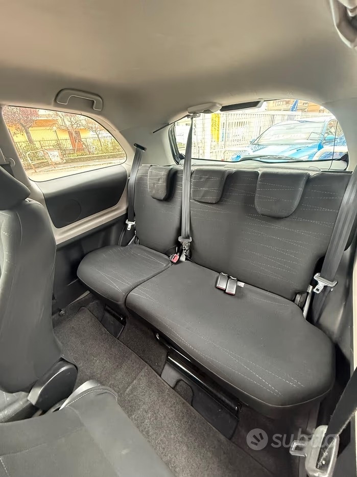 Immagine 8 - Toyota Yaris 87cv *IDEALE PER NEOPATENTATI