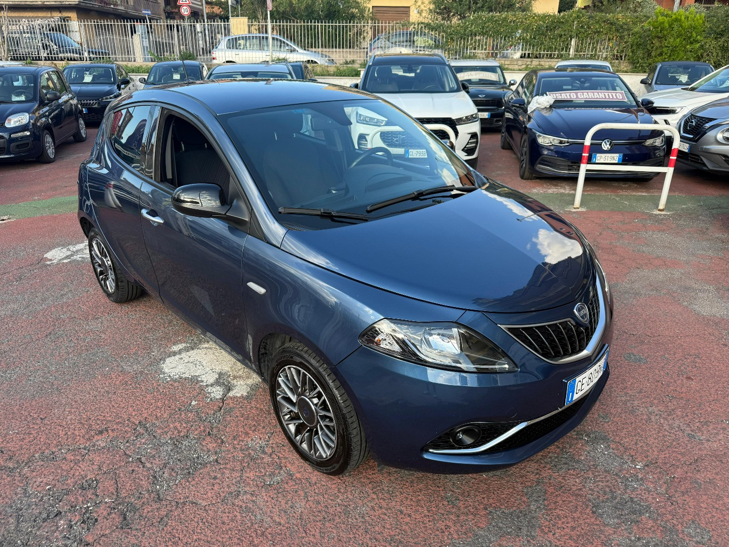 Lancia Ypsilon HYBRID 70cv *LA CITY CAR PERFETTA*