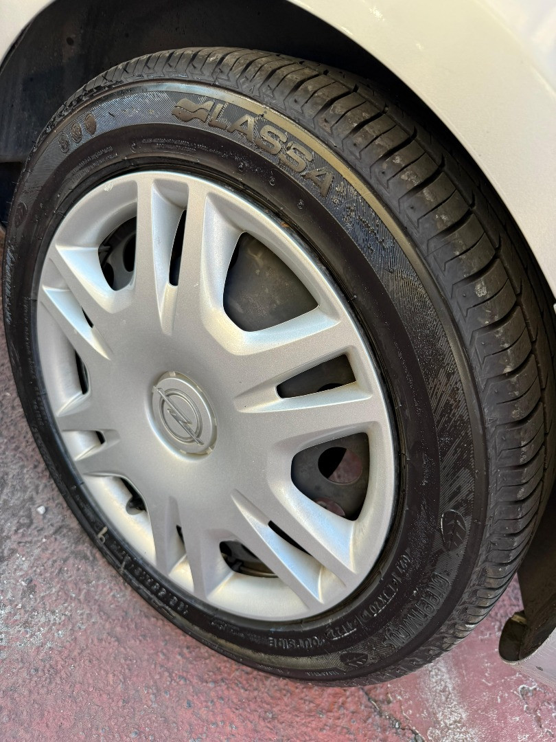 Immagine 10 - Opel Corsa GPL 69CV *BLUETOOTH