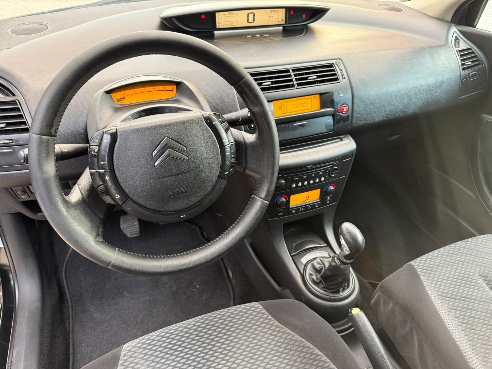 Immagine 6 - Citroen C4 1.6 HDi FAP Exclusive 