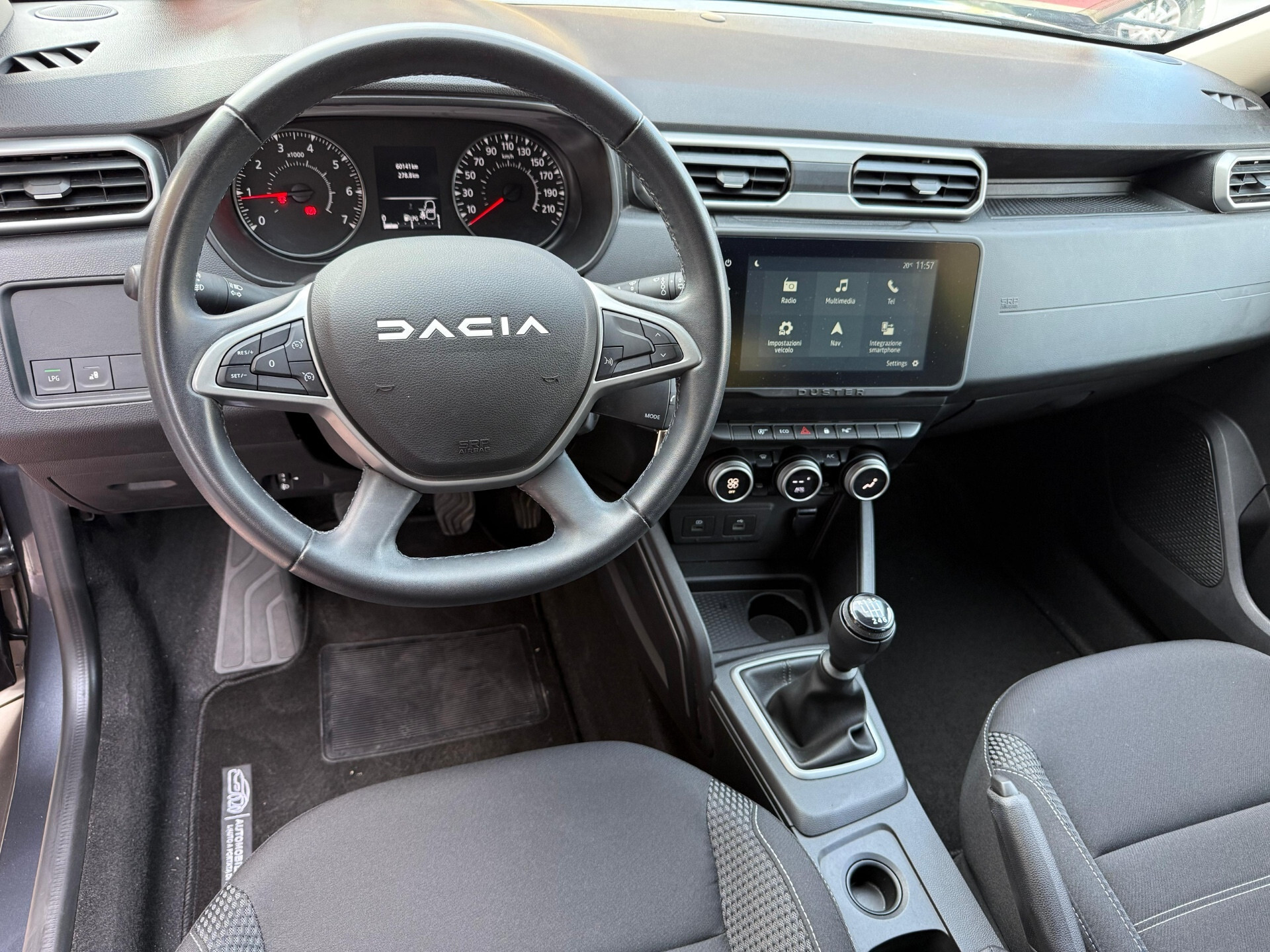 Immagine 7 - Dacia Duster GPL 101cv *RETROCAMERA*