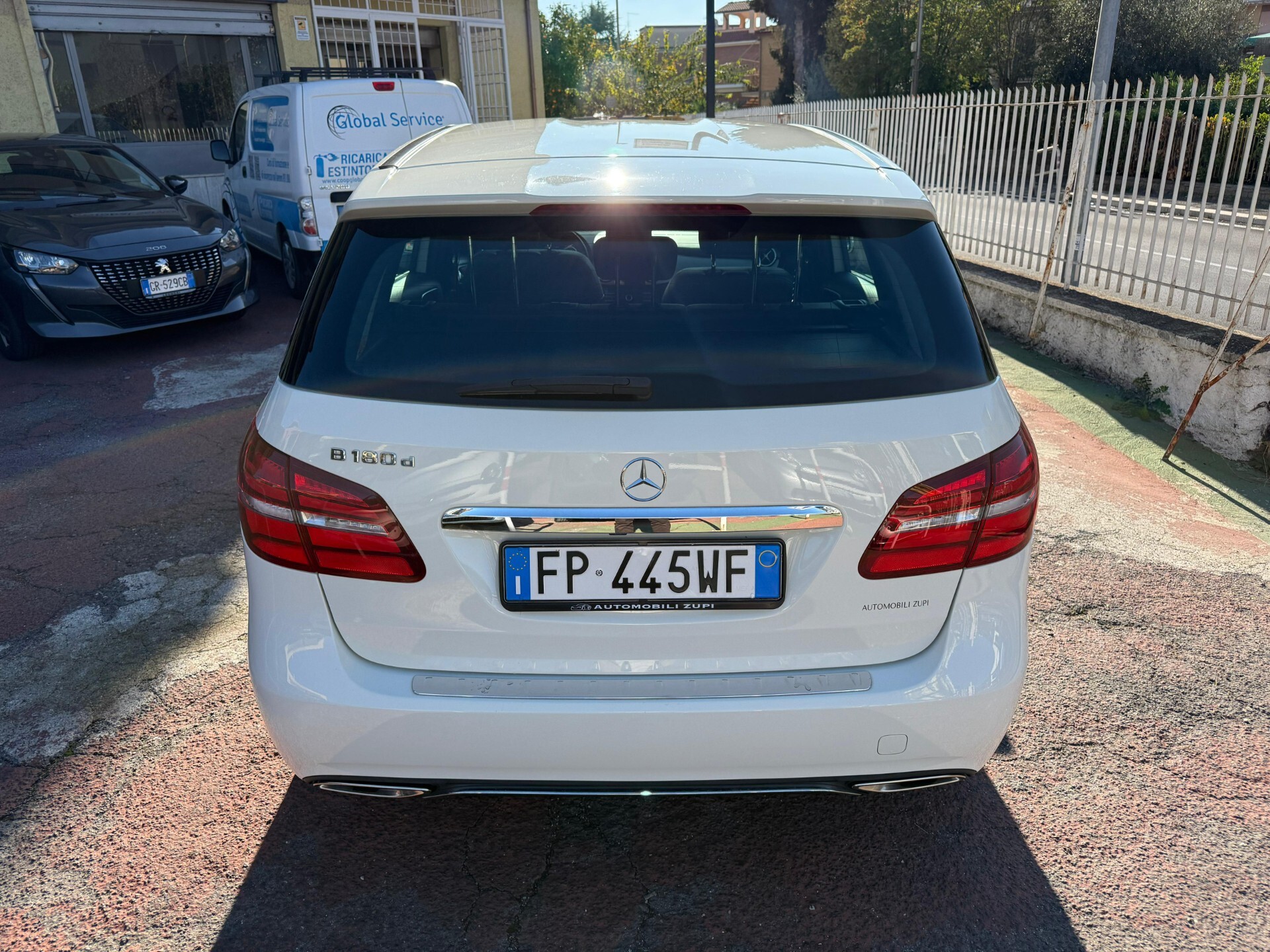 Immagine 5 - Mercedes-benz B 180 d *AUTOMATICA*