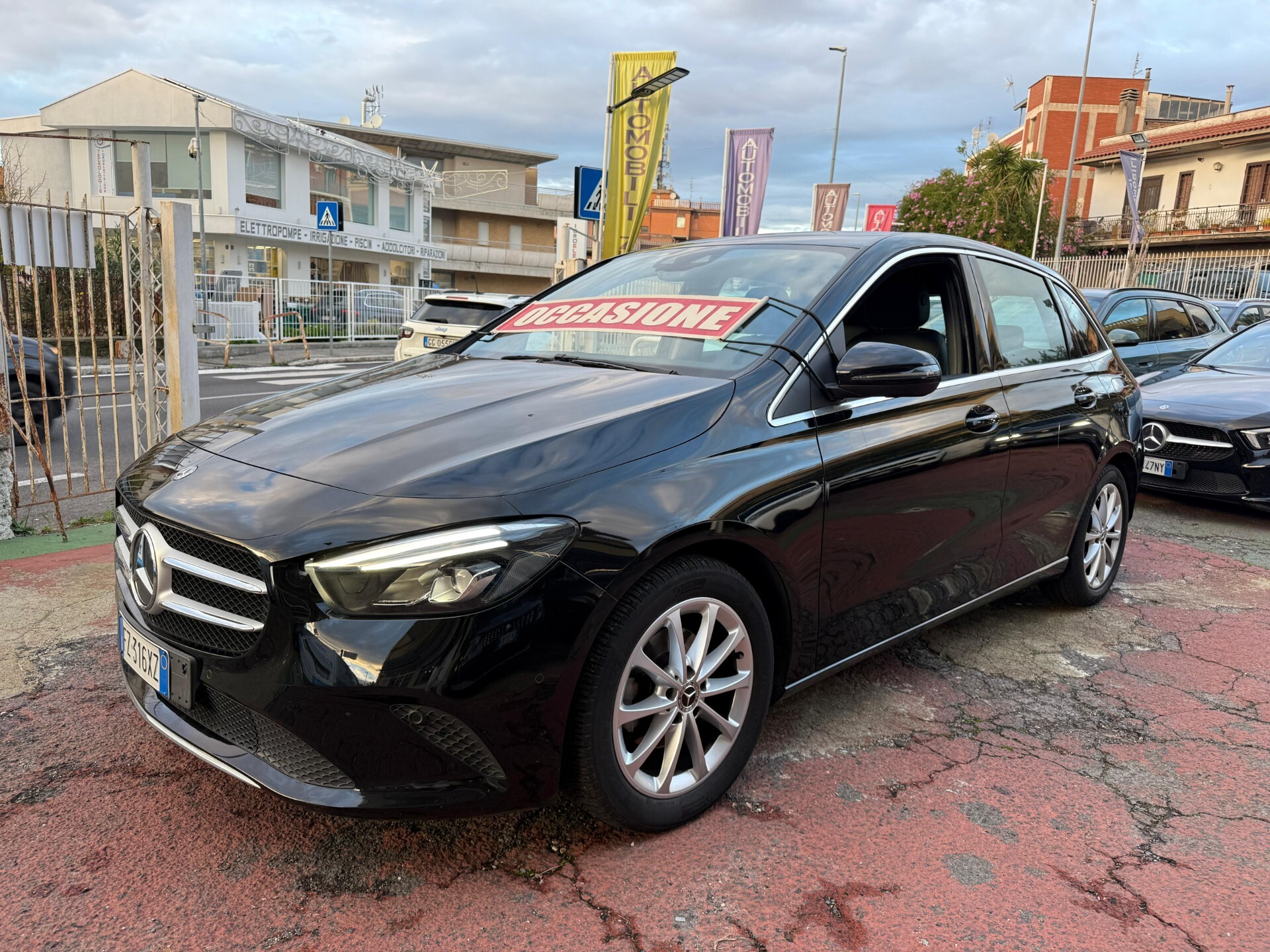 Immagine 3 - Mercedes-benz B 180d 116cv *UNICO PROPRIETARIO*