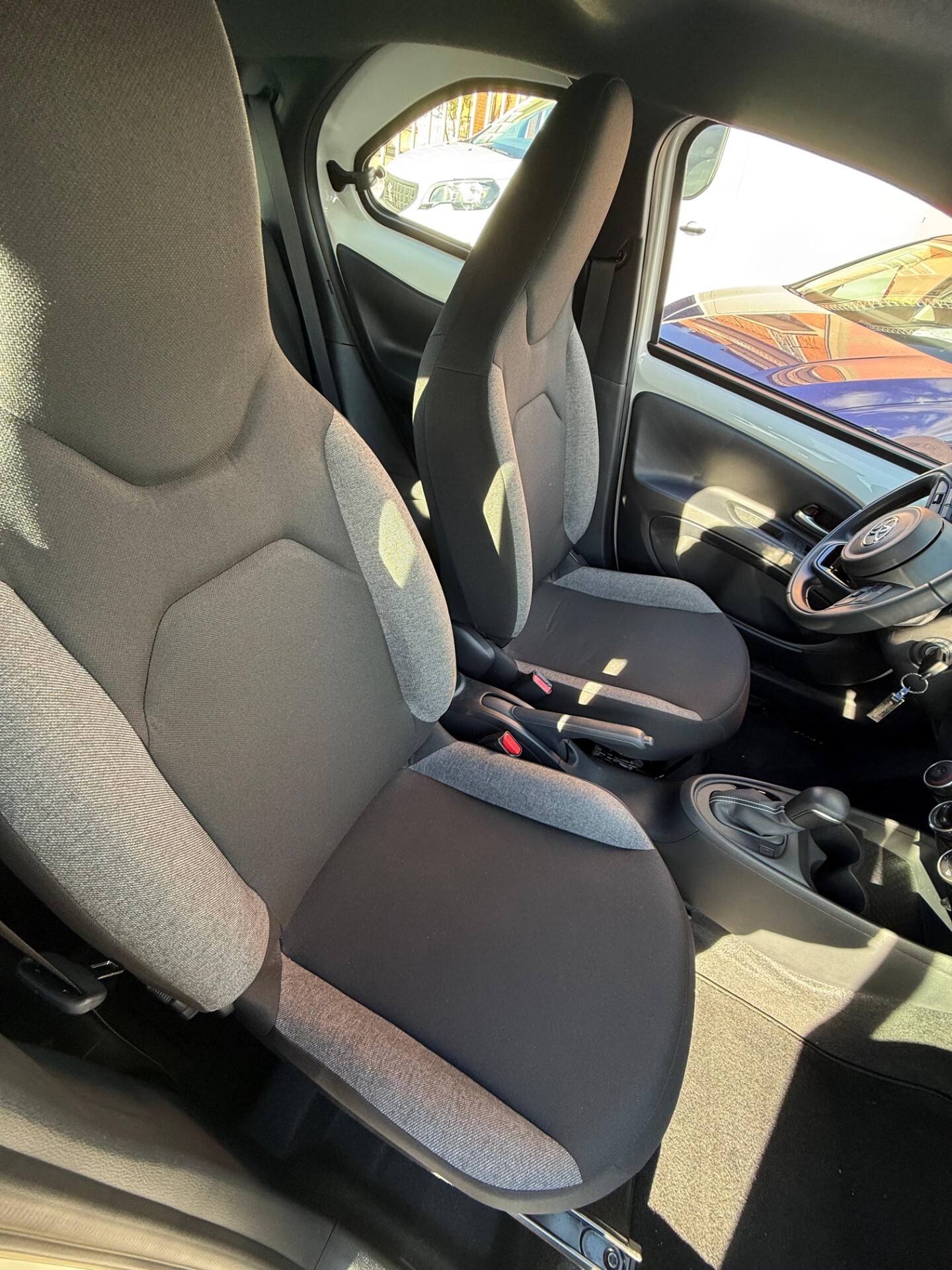 Immagine 8 - Toyota Aygo X 1.0 AUTOM. *SOLO 7.000KM*