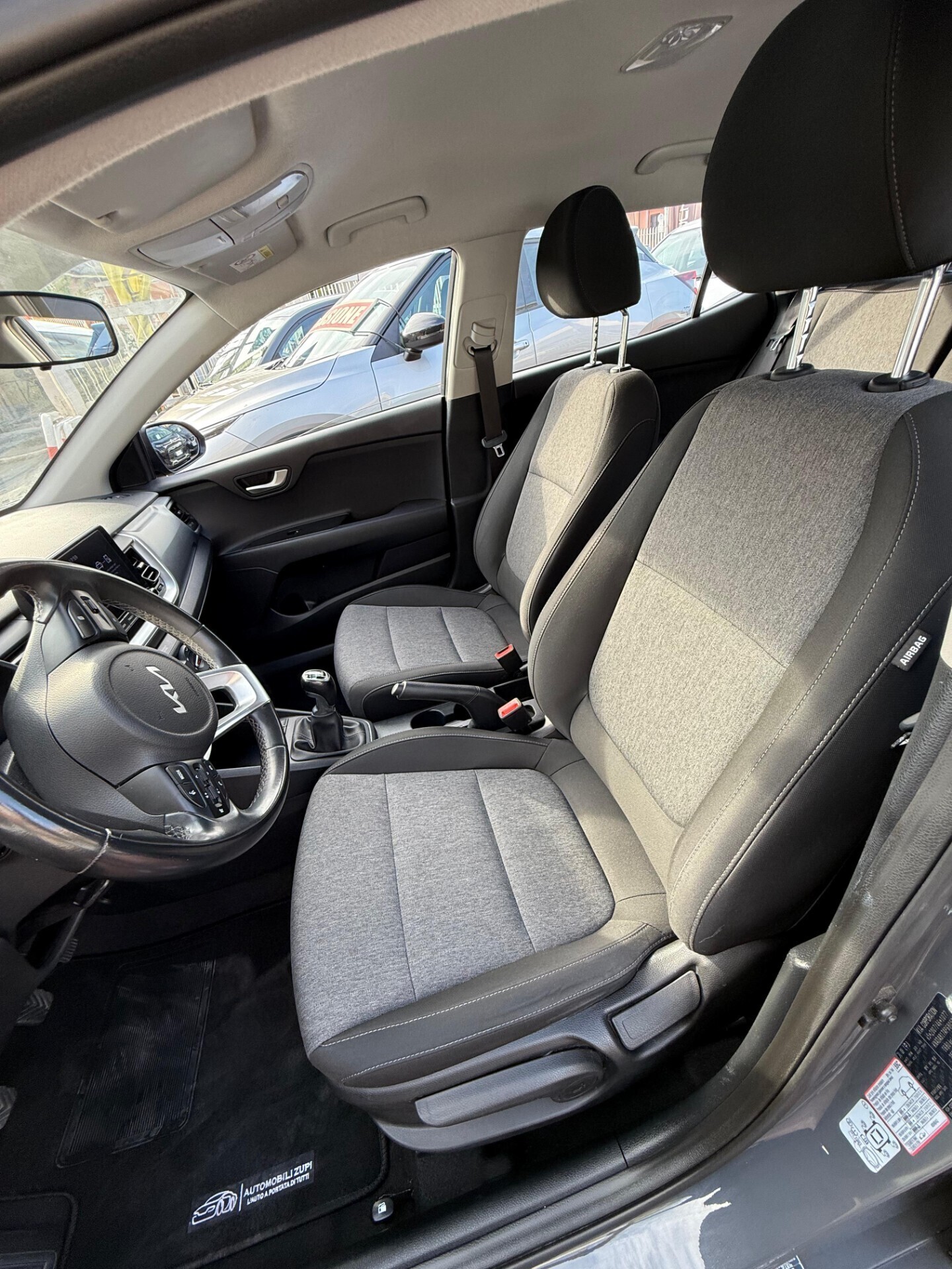 Immagine 8 - Kia Stonic 100 CV GT Line **CARPLAY** (IVA ESP)