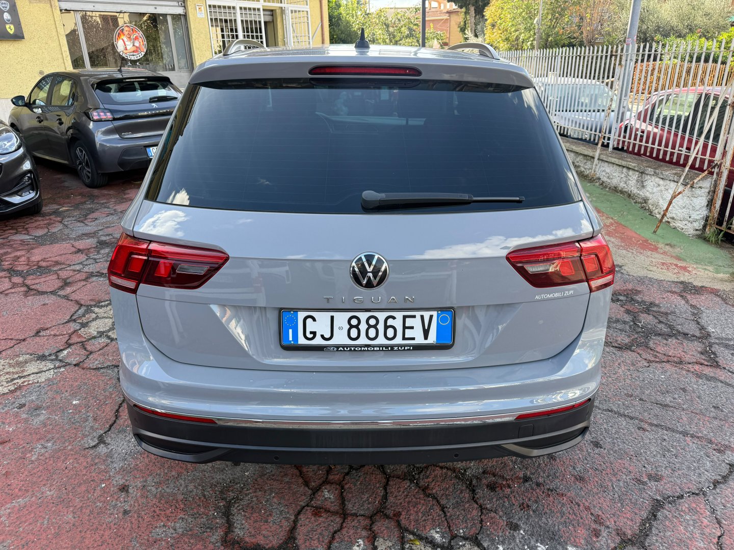 Immagine 15 - Volkswagen Tiguan 2.0 TDI 150CV SCR DSG R-LINE