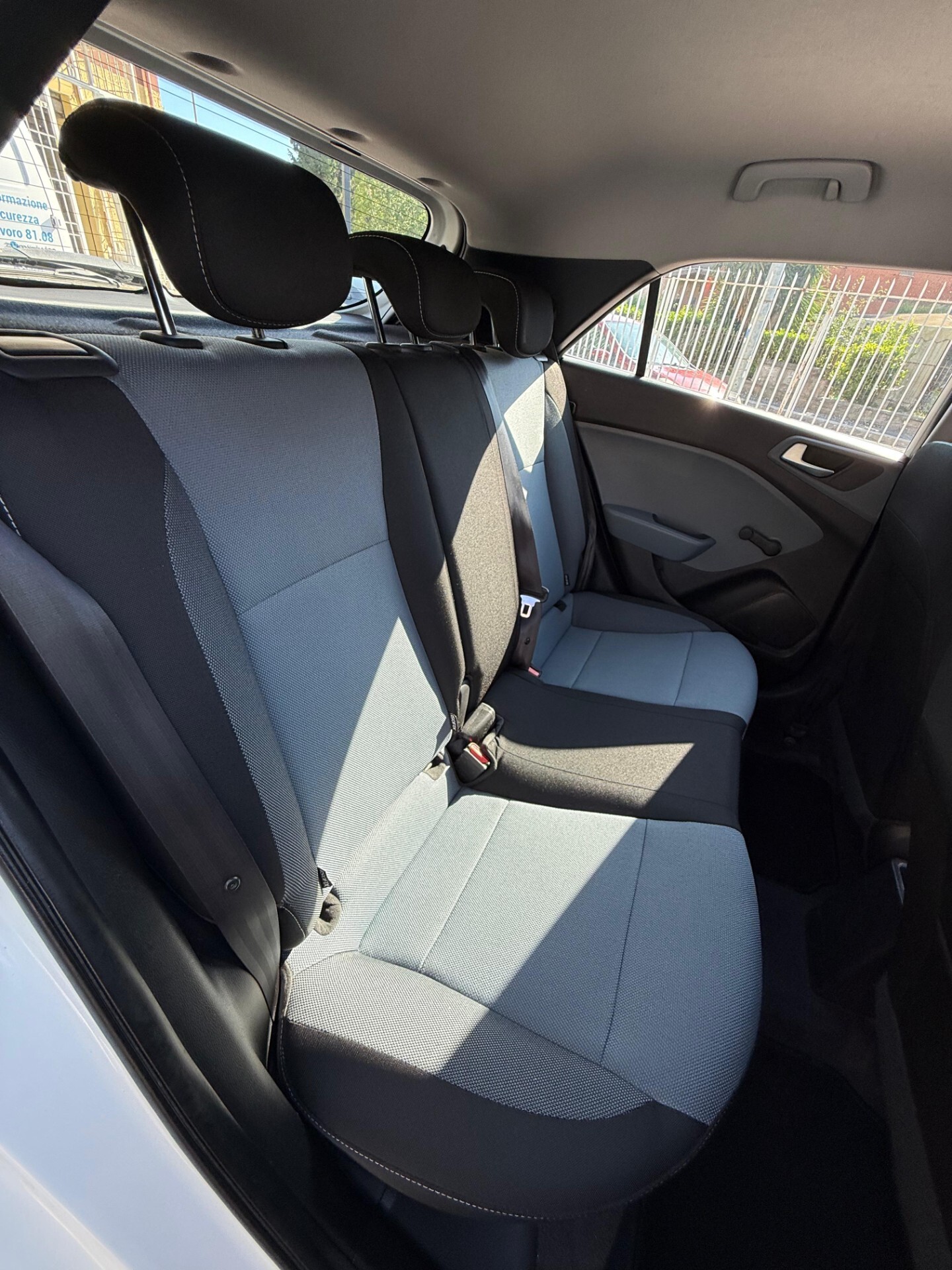 Immagine 9 - Hyundai i20 75cv EURO 6 *RUOTINO DI SCORTA