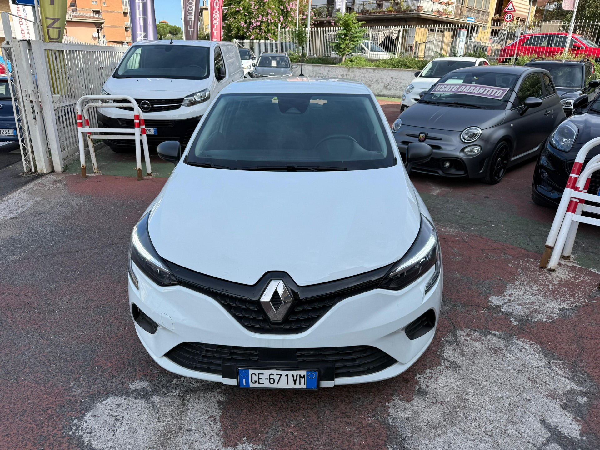 Immagine 2 - Renault Clio 65cv *ADATTA PER NEOPATENTATI*