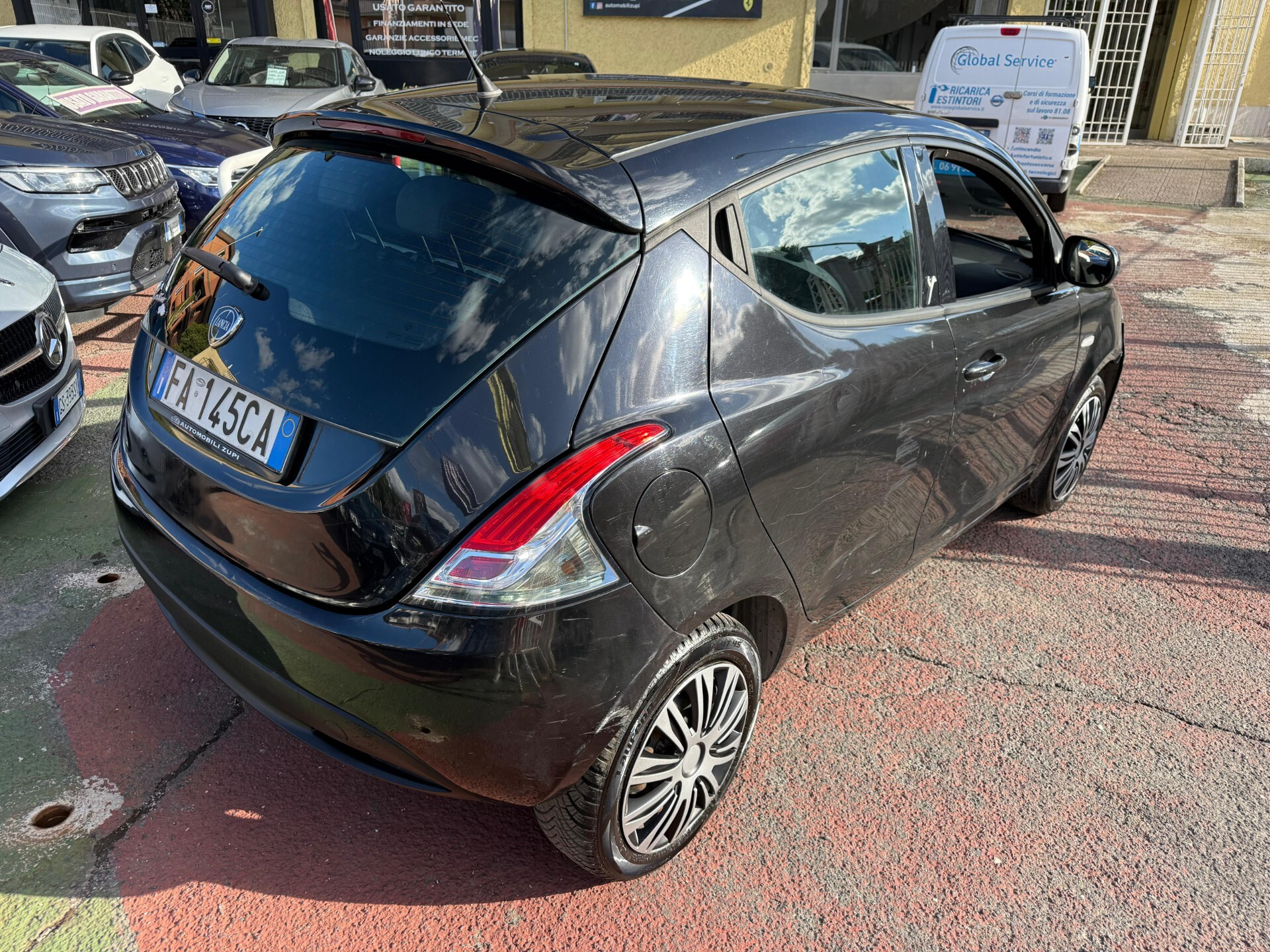 Immagine 4 - Lancia Ypsilon 69cv *IDEALE PER NEOPATENTATI