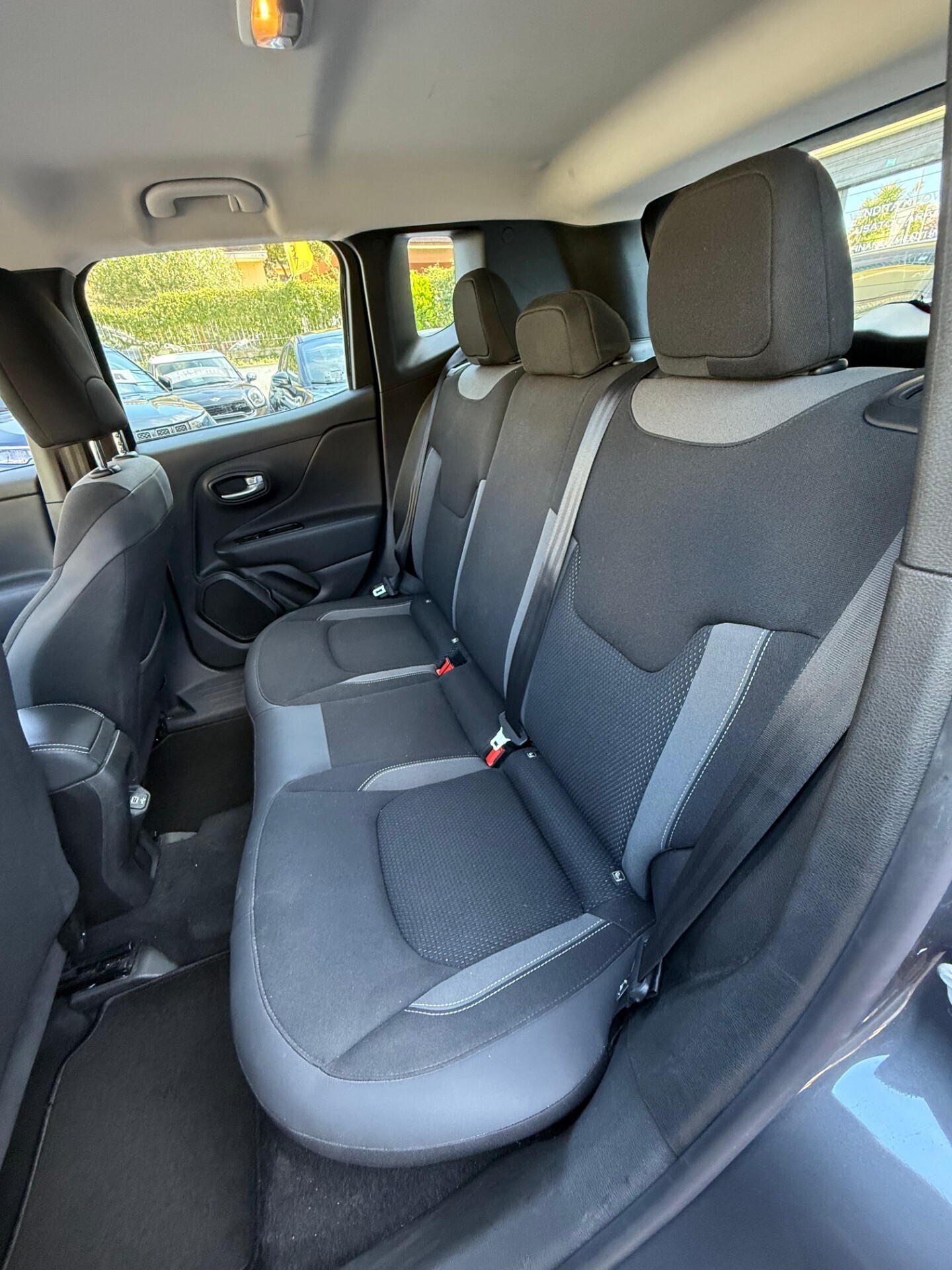 Immagine 9 - Jeep Renegade 120cv *PRONTA A PARTIRE!*