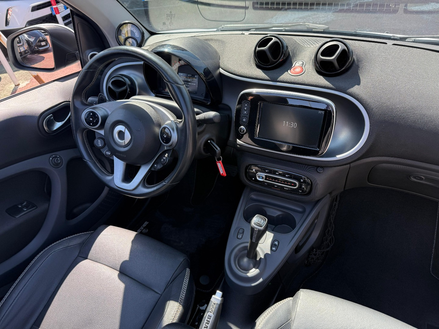 Immagine 7 - Smart ForTwo CABRIO 71cv *ALLESTIMENTO BRABUS*