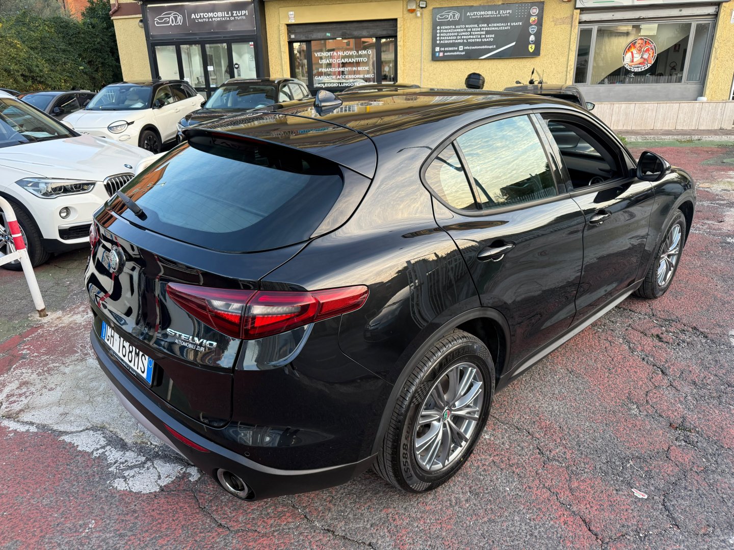 Immagine 13 - Alfa Romeo Stelvio 2.2 t Business Q4 190cv