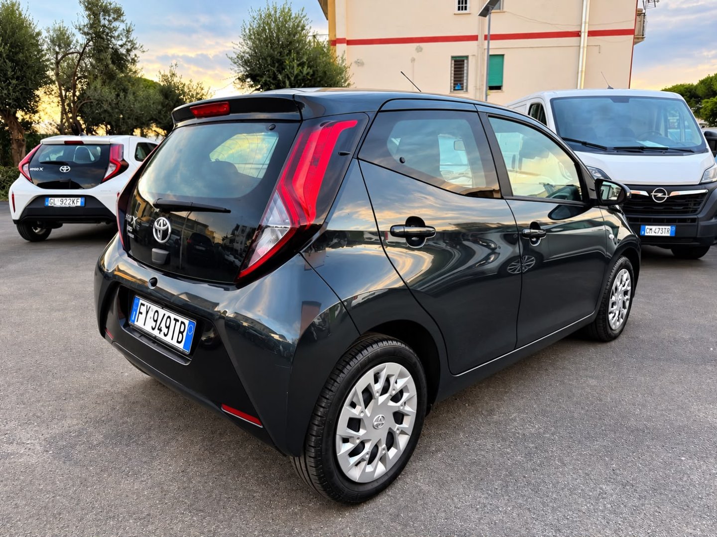 Immagine 7 - TOYOTA AYGO 1.0  72 CV X- Business *UNICO PROPRIETARIO*